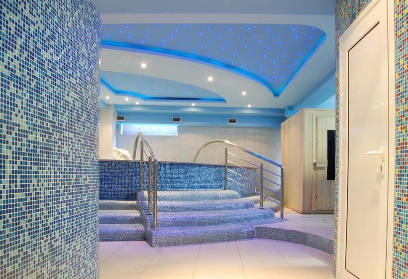 اتاق استاندارد با چشم‌انداز دریاچه, Royal View Hotel And Spa
