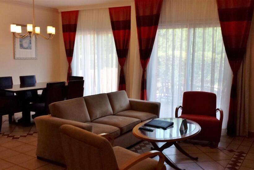 Шале 1 Спальня, Seashell Julaia Hotel And Resort