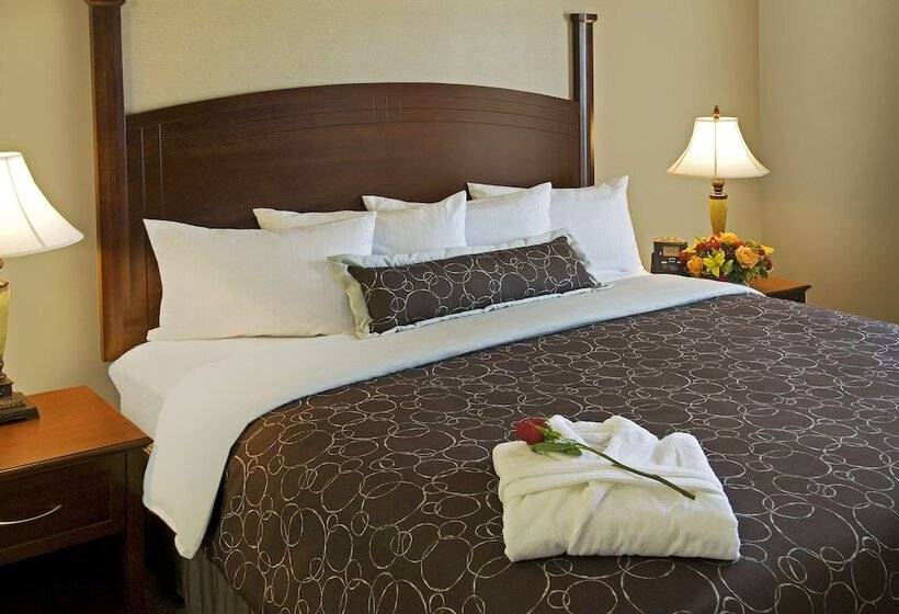 جناح غرفتين نوم, Staybridge Suites Oakville Burlington, An Ihg