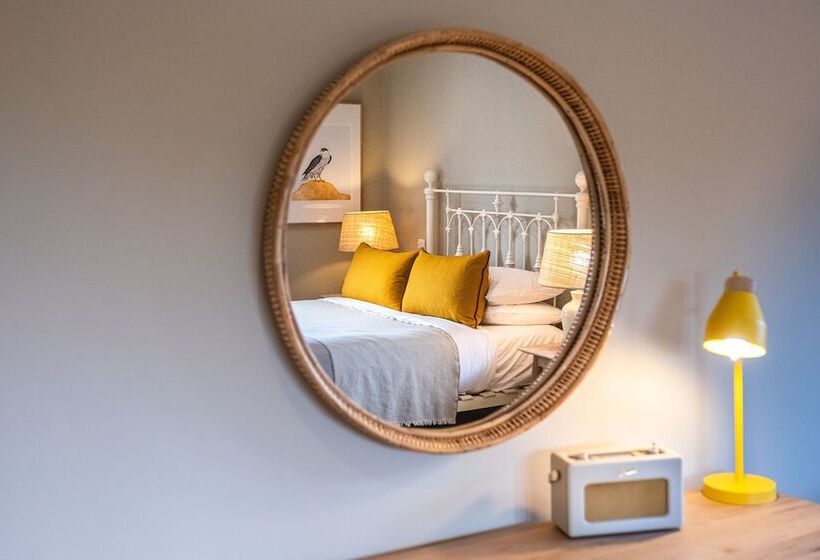 수피리어 룸, The Crown Inn