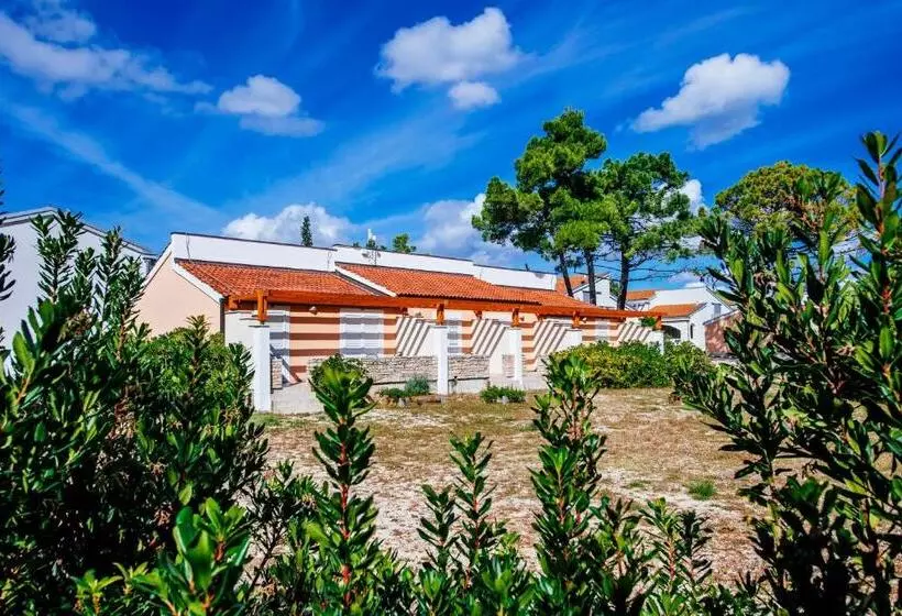 ２ベッドルームのコンフォートアパートメント, Zaton Holiday Resort