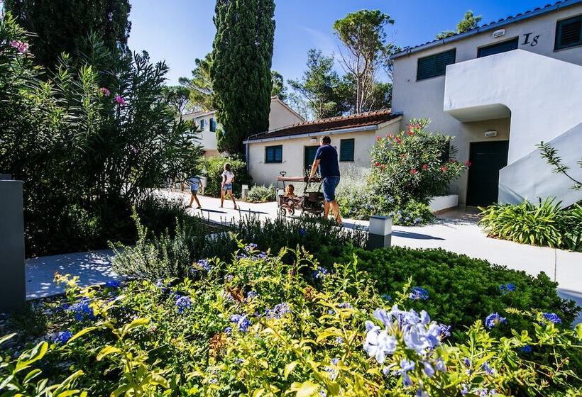 דירת חדר, Zaton Holiday Resort