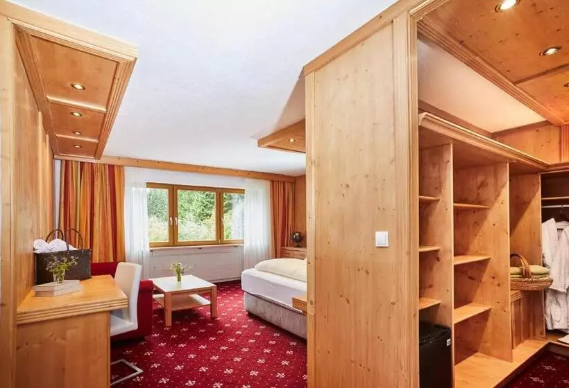 اتاق استاندارد با چشم‌انداز کوهستان, Hubertushof   Ihr Hotel Mit Herz