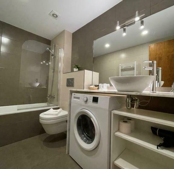 1 Bedroom Apartment Mountain View, Aparthotel Sant Andreu