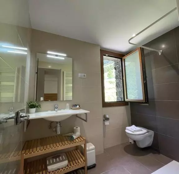 استودیوی استاندارد, Aparthotel Sant Andreu