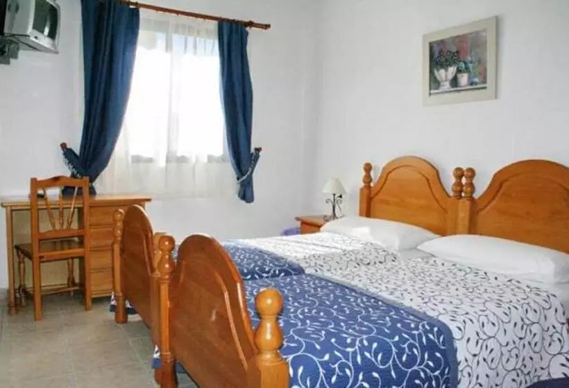 اتاق استاندارد, La Vista Pension