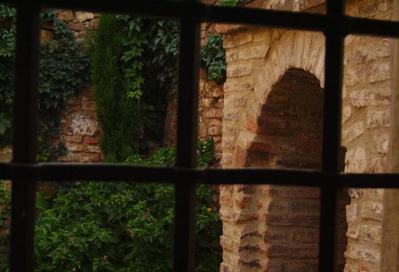 סוויטה, Boutique Condes Fúcares