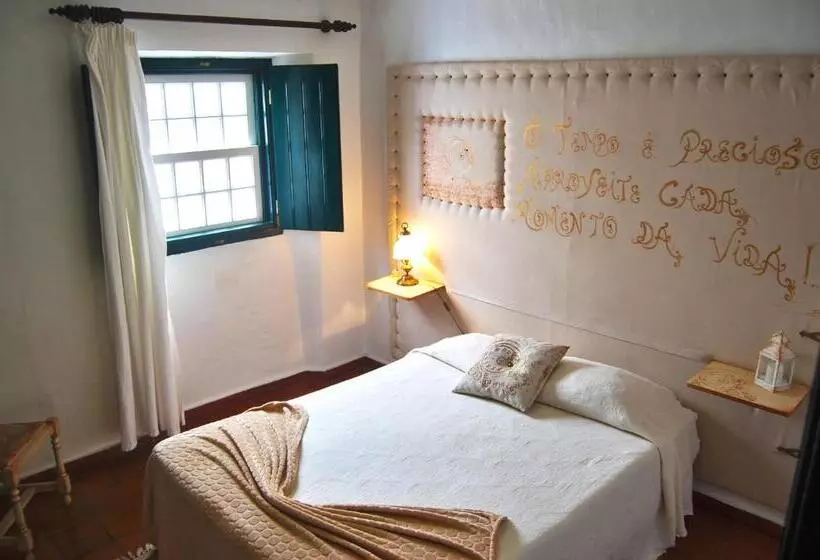 اتاق استاندارد سه نفره, Casa Do Relogio