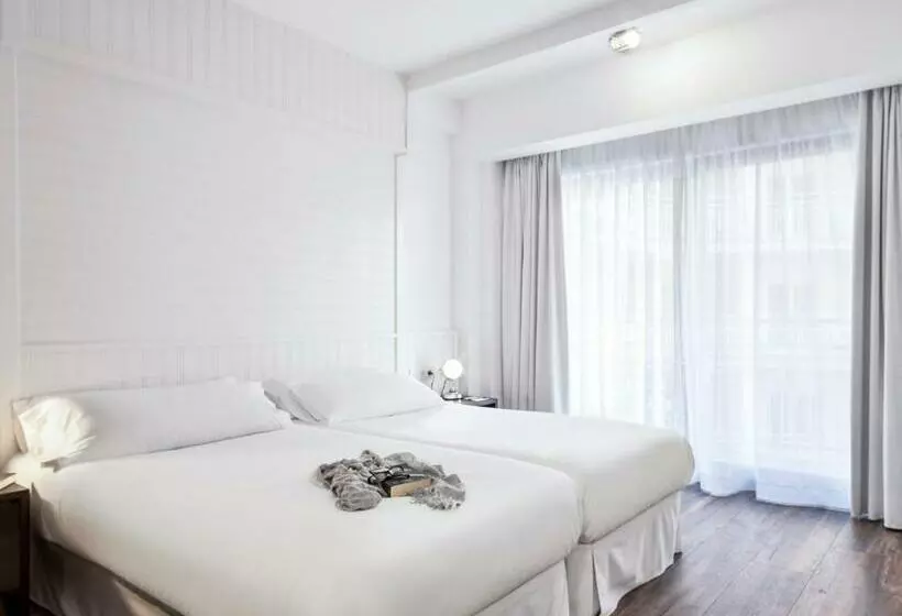 اتاق استاندارد برای معلولان, Delamar 4* Sup - Adults Only