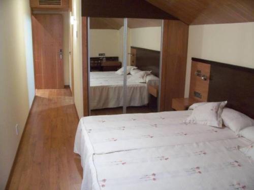 اتاق سوپریور, Doade