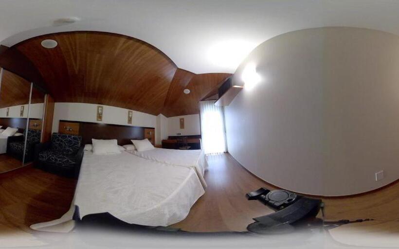 اتاق سوپریور, Doade