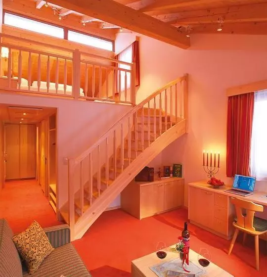 Sviitti 2 Makuuhuonetta, Landgasthof Jagerwirt