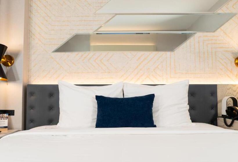 标准间, Roomza Times Square At Pestana Cr7