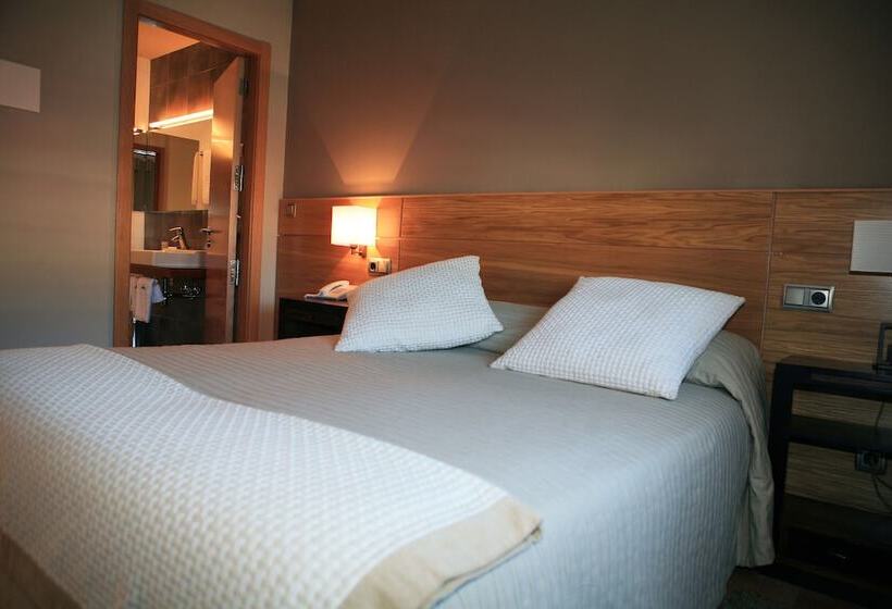 غرفة قياسية, Viento Del Norte