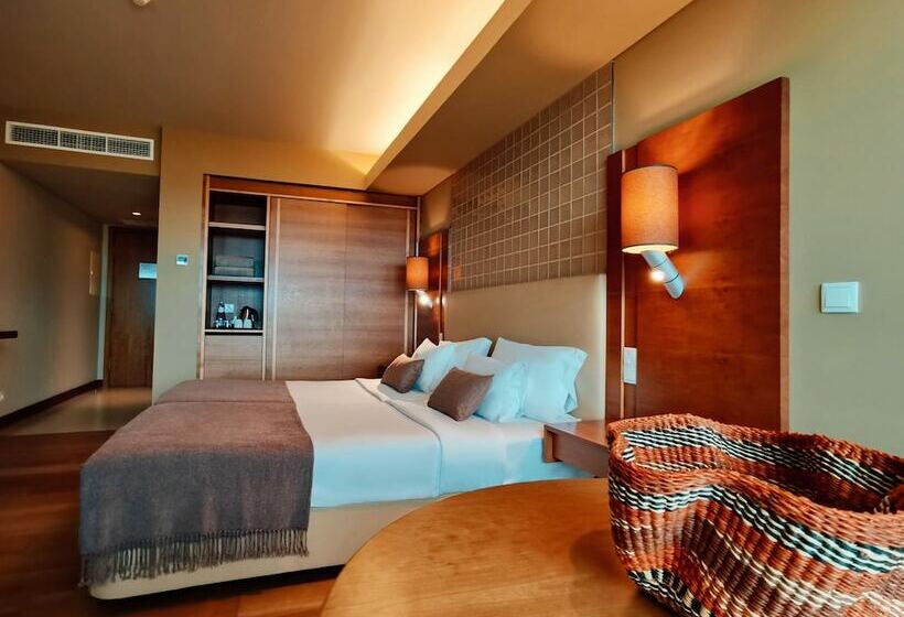 اتاق استاندارد با چشمانداز دریا, The Views Baia - Adults Only