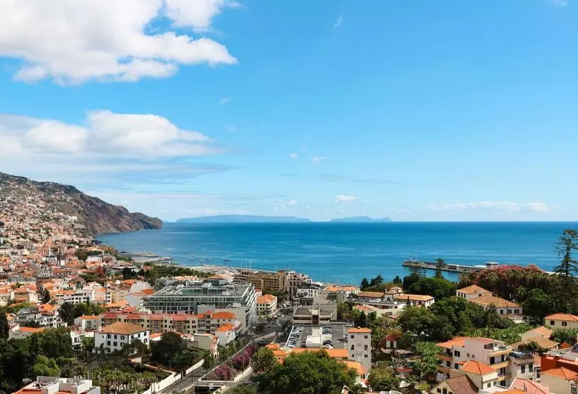 اتاق سوپریور با چشم‌انداز دریا, The Views Baia - Adults Only