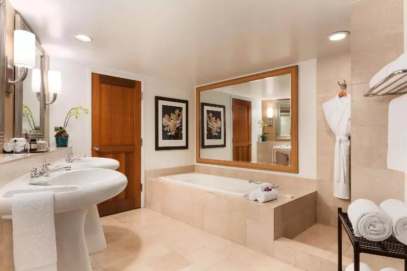 اتاق سوپریور با چشم‌انداز دریا, The Views Baia - Adults Only