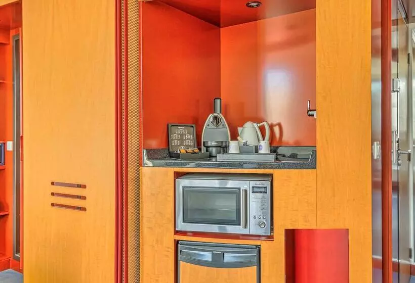 スーペリアースイート, Novotel Suites Marseille Centre Euromed