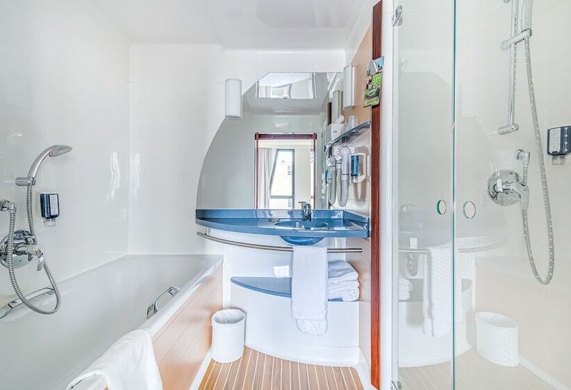 スーペリアースイート, Novotel Suites Marseille Centre Euromed