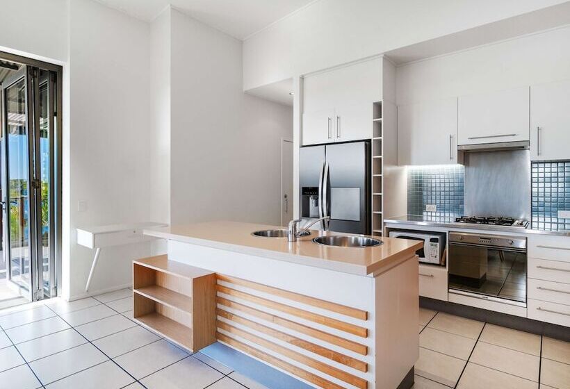 آپارتمان 3 خوابه, The Sebel Twin Waters