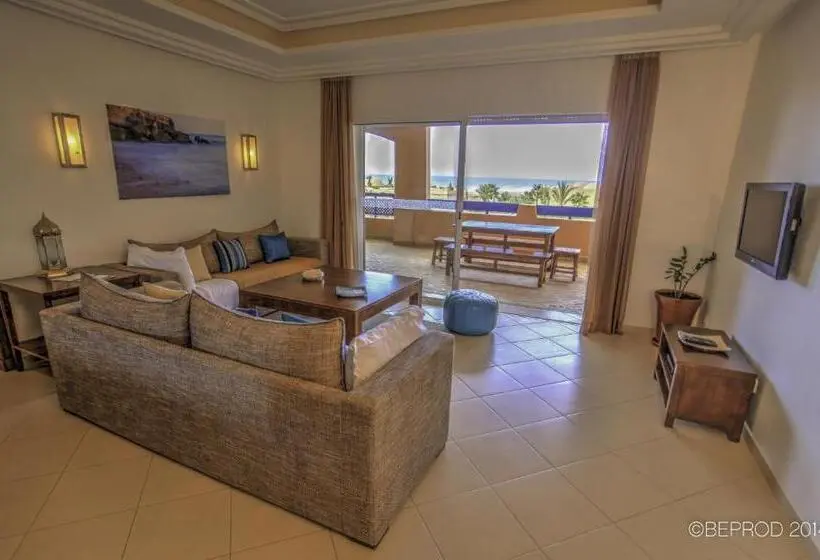 １ルームプレステージアパートメント, Apparthotel Eden Beach