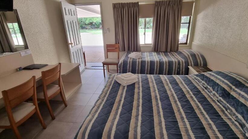 اتاق استاندارد, Benaraby Hilltop Motorinn