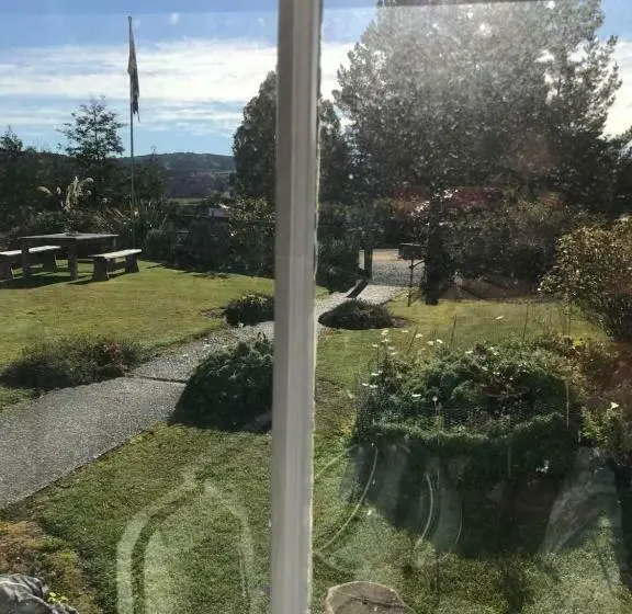 ガーデンビュースタンダードルーム, Tophouse Historical Inn Bed And Breakfast