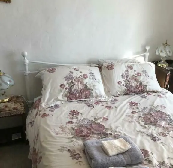 ガーデンビュースタンダードルーム, Tophouse Historical Inn Bed And Breakfast