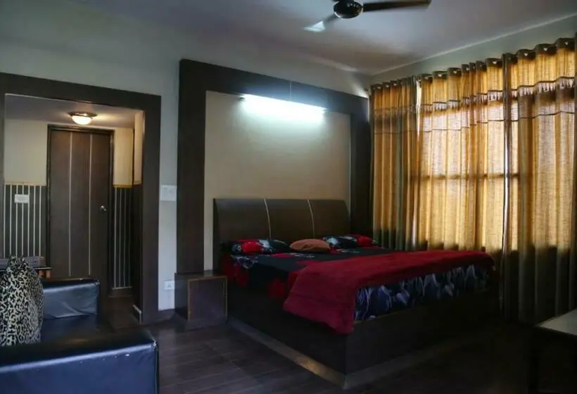 デラックスルーム, Kasauli Residency