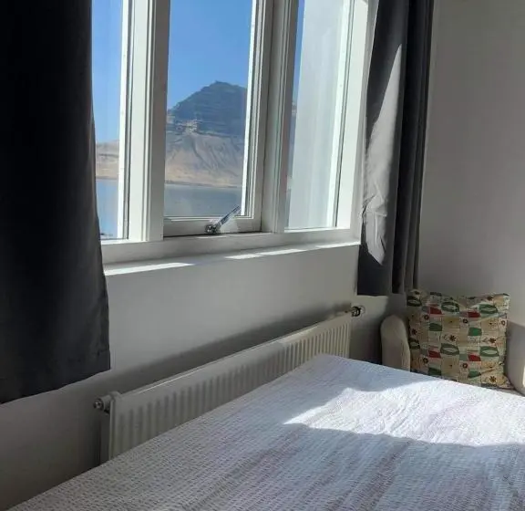 اتاق سوپریور با چشم‌انداز دریا, Stöð Guesthouse And Apartments