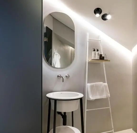 スイート, Criu Boutique