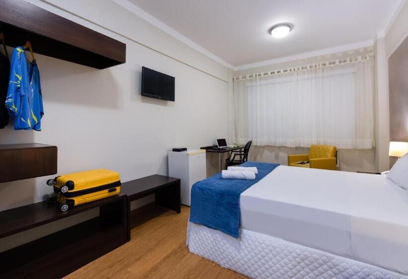 Standart Oda, Mural Living Hotel Manaus