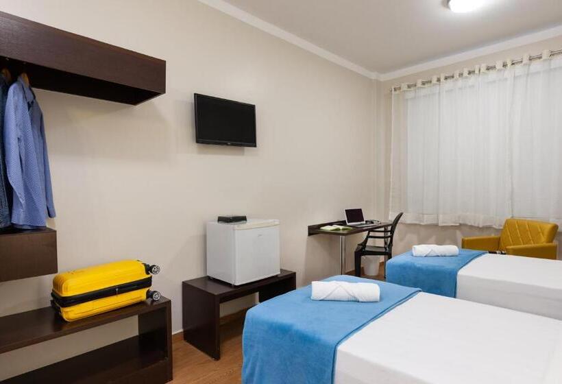 Standart Oda, Mural Living Hotel Manaus