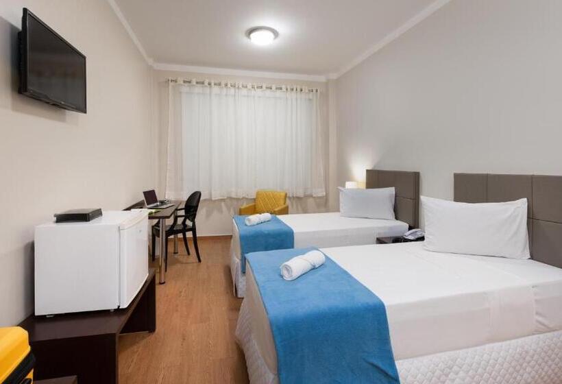 Standart Oda, Mural Living Hotel Manaus