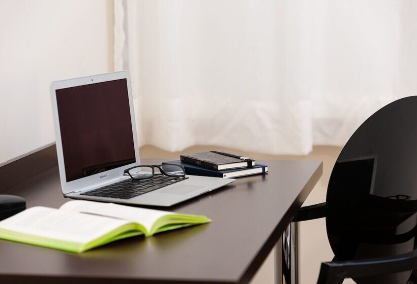 Superior Oda, Mural Living Hotel Manaus