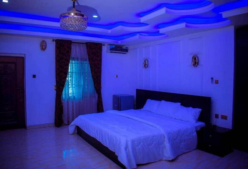 اتاق استاندارد چهار تخته, Room In Lodge Mexiloyd Suites Queen Apartment