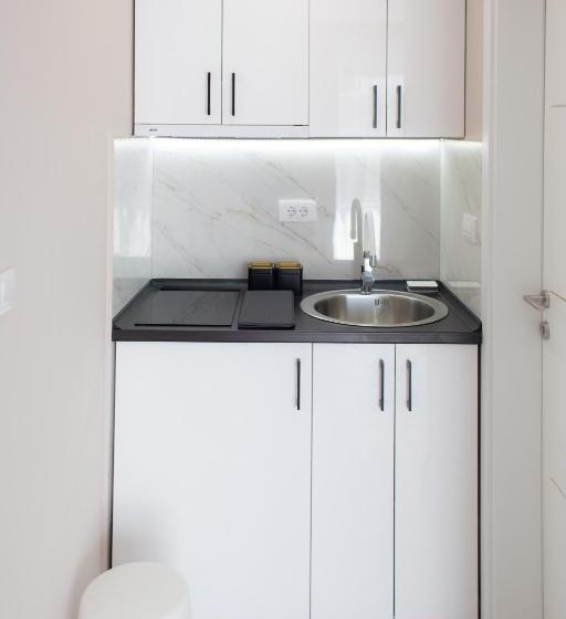 1 Bedroom Penthouse Apartment, Villa Bonnadea