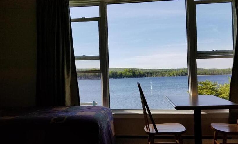 豪华海景房, St Ann S Motel & Cottage