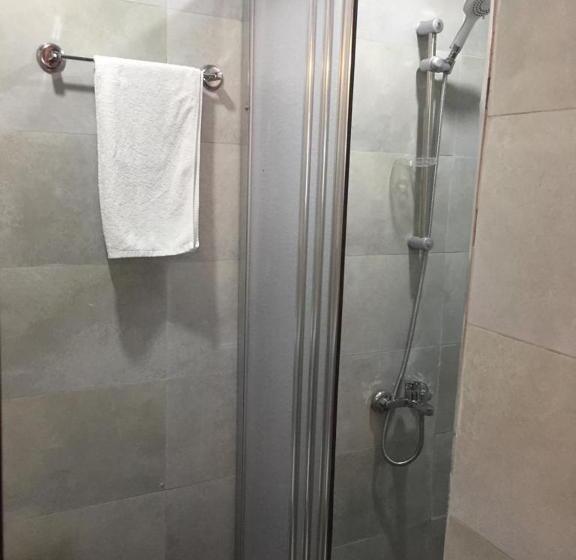 اتاق استاندارد, Hasbahan Konukevi̇&buti̇kotel