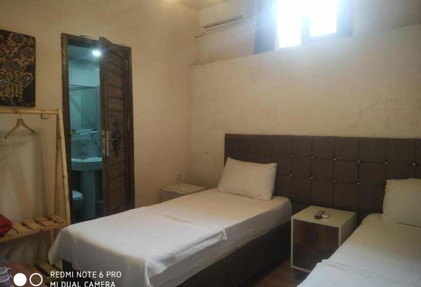 اتاق لوکس, Hasbahan Konukevi̇&buti̇kotel