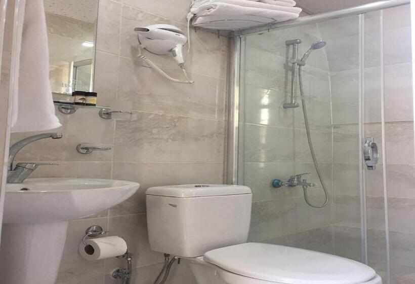 اتاق استاندارد, Hasbahan Konukevi̇&buti̇kotel