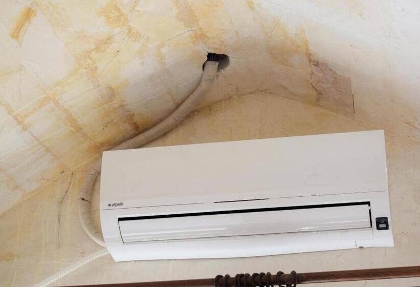 اتاق خانوادگی, Hasbahan Konukevi̇&buti̇kotel