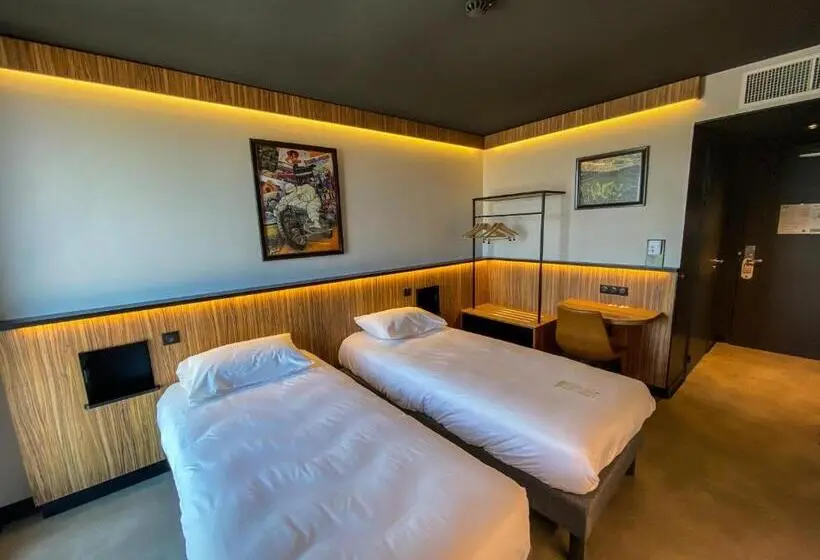 スタンダードルーム, B&b Hotel Clermont Ferrand A71 A75 La Méridienne
