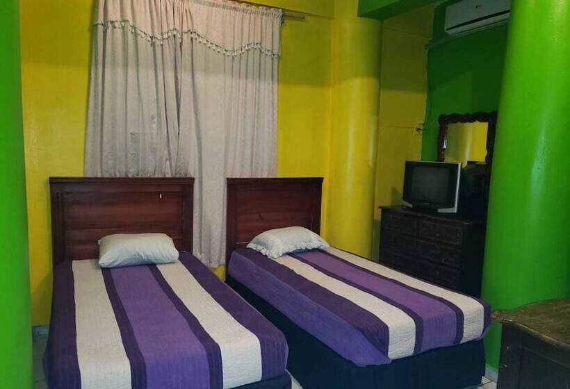 اتاق استاندارد, Los Guacamayos La Ceiba