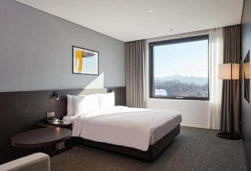 Номер Deluxe, Nine Tree By Parnas Seoul Pangyo