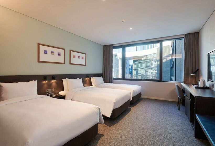 标准三人间, Nine Tree By Parnas Seoul Pangyo