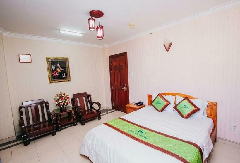 اتاق استاندارد با تخت بزرگ, Phú An