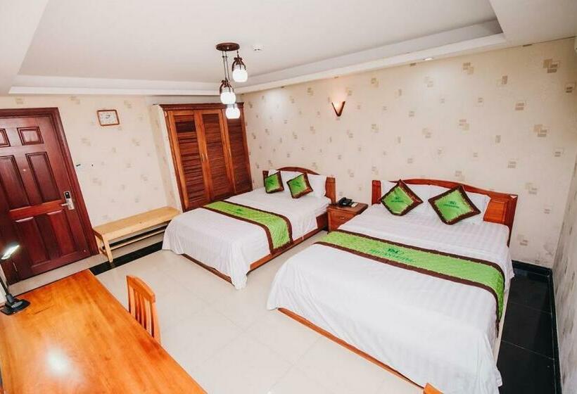 اتاق لوکس, Phú An