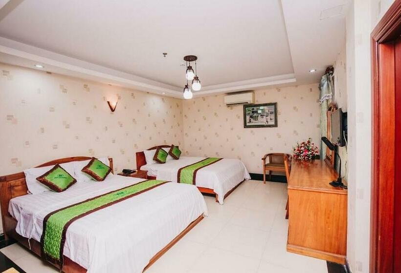 اتاق لوکس, Phú An