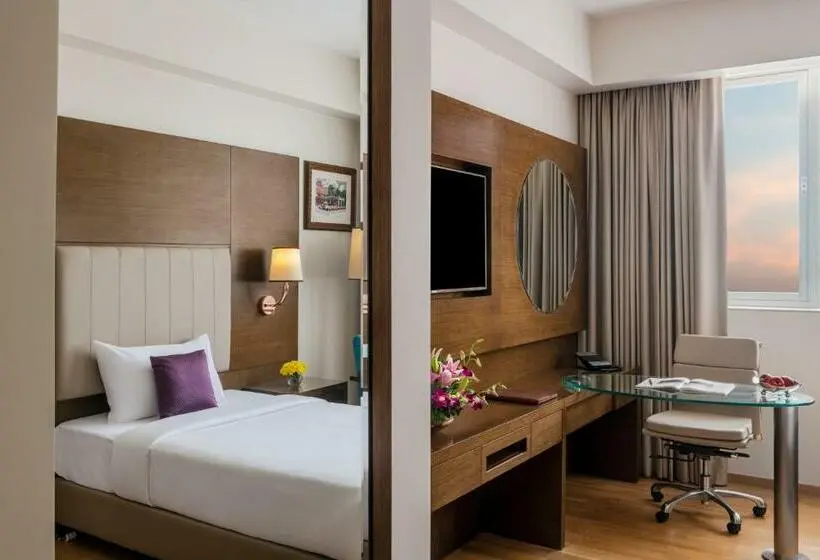 キングサイズベッドのデラックスルーム, Vivanta Thiruvananthapuram
